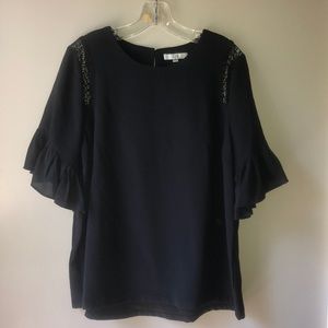 Black Q&A top
